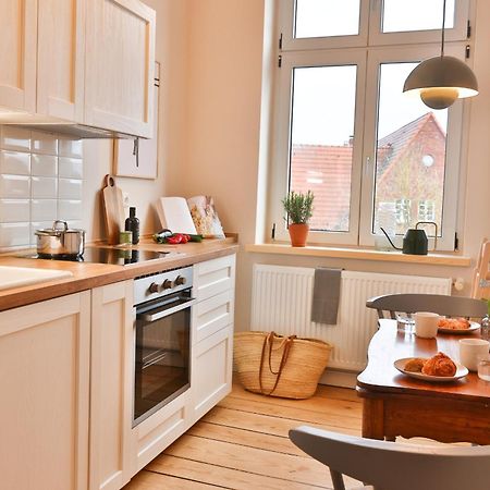 Apartments Am Bahnhof Stralsund Ngoại thất bức ảnh