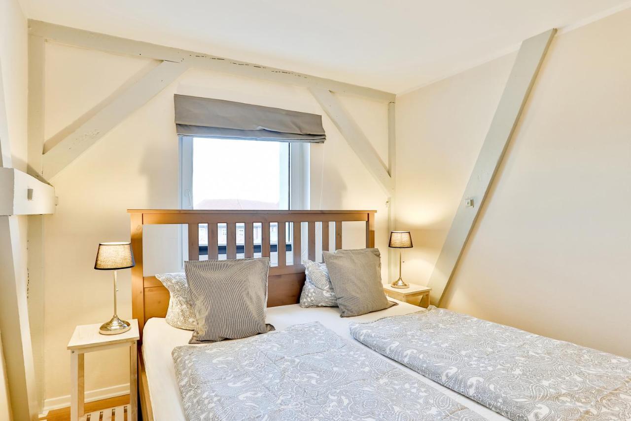 Apartments Am Bahnhof Stralsund Ngoại thất bức ảnh