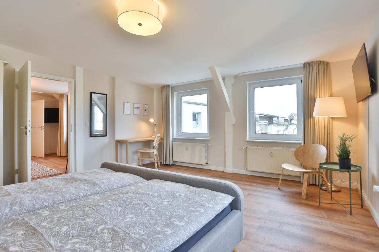 Apartments Am Bahnhof Stralsund Ngoại thất bức ảnh