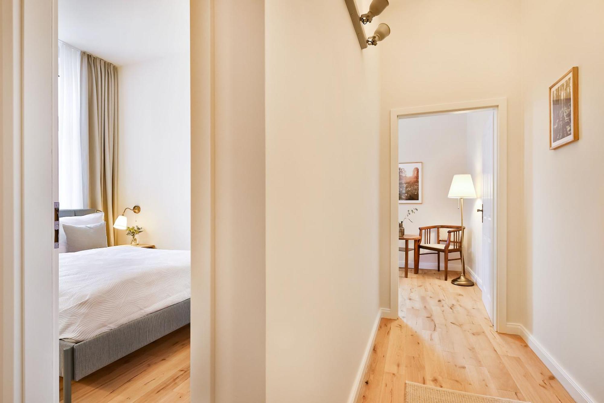Apartments Am Bahnhof Stralsund Ngoại thất bức ảnh