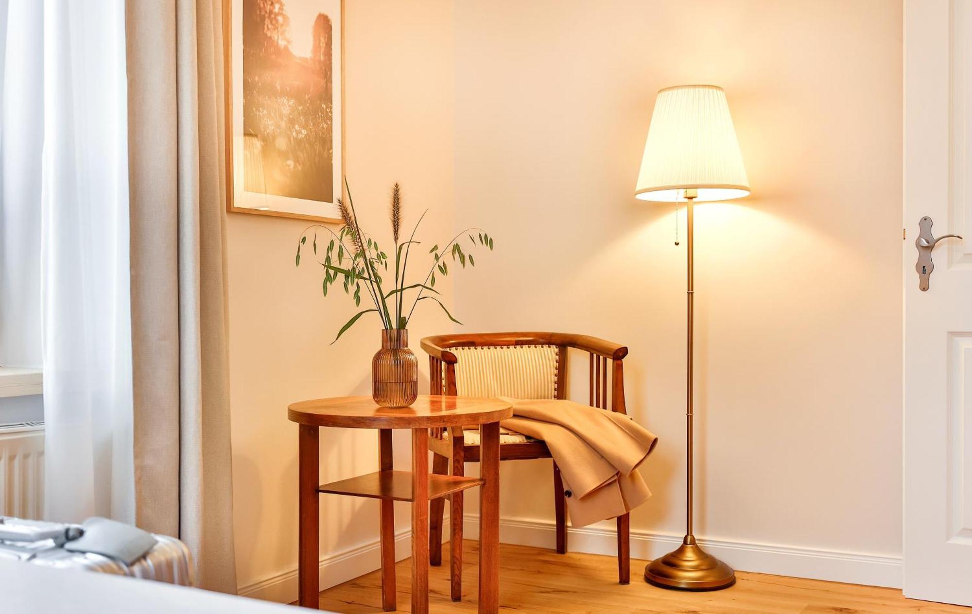 Apartments Am Bahnhof Stralsund Ngoại thất bức ảnh